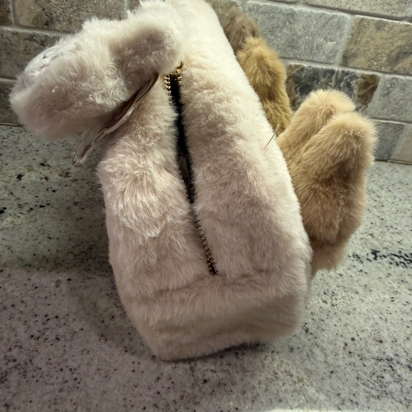 Cutesters Labubu Style Make Up Bag - Picture 3 of 7